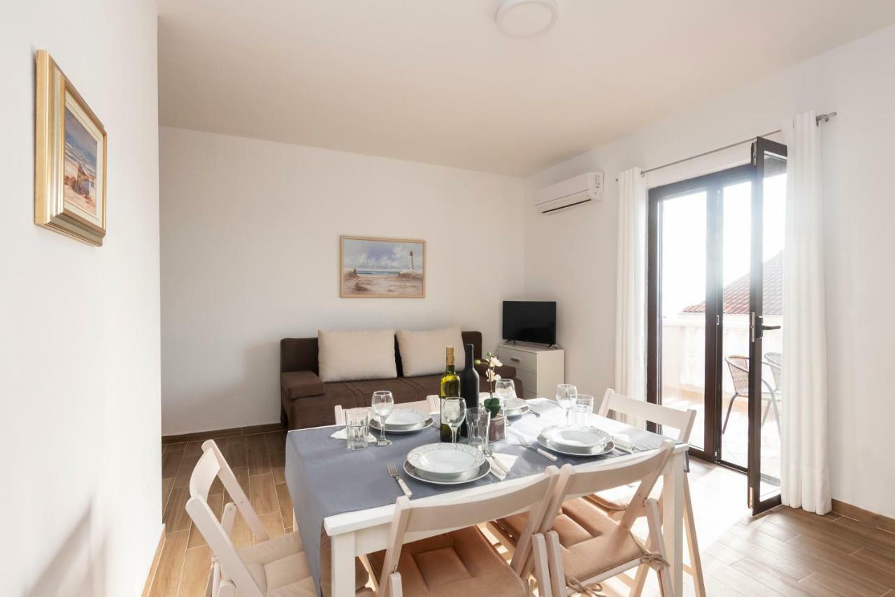 Apartman Lipotica Diklo Zadar Exterior foto