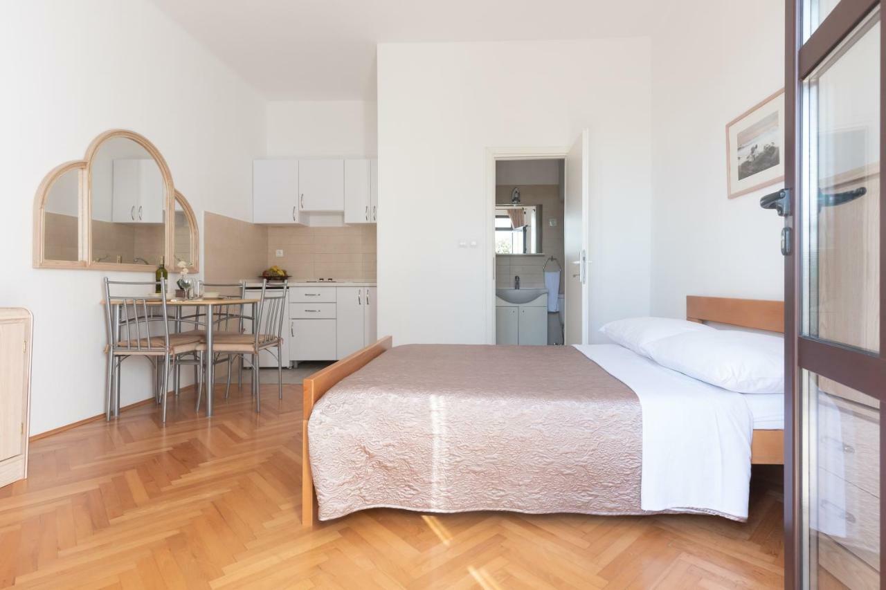 Apartman Lipotica Diklo Zadar Exterior foto
